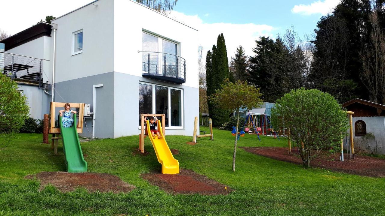 מונדסי Pension Irlingerhof מראה חיצוני תמונה